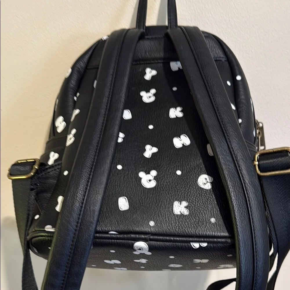 Loungefly this accessory